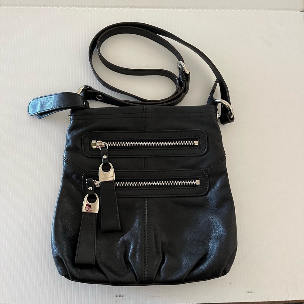 b makowsky Black Soft Smooth Leather Multi Front Zippers Crossbody